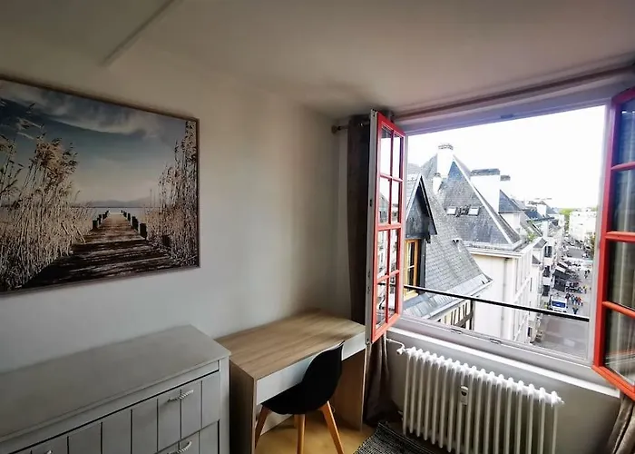 Апартаменты Mademoiselle De Champmesle Руан