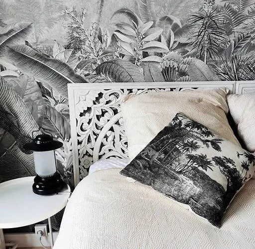 Mademoiselle De Champmesle * Руан